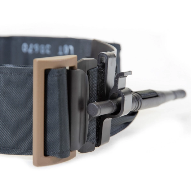 TMT-black-004.jpg
